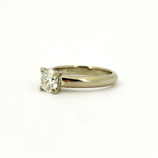 R11690 Solitaire Ring - The Hunter Jewellers