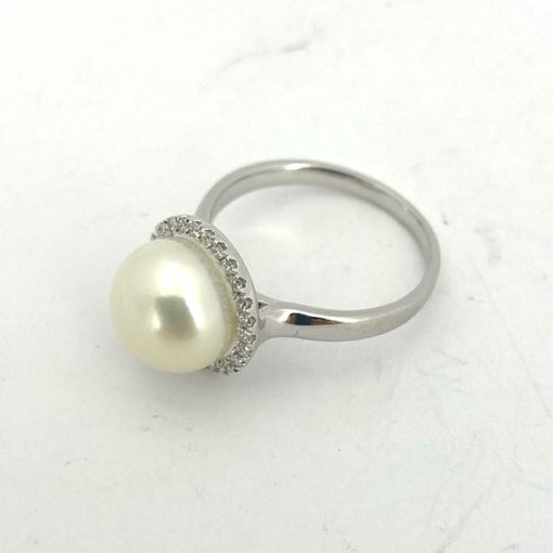 Pearl Ring